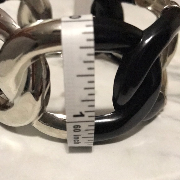 Black and Silver Link Bracelet - Picture 4 of 5